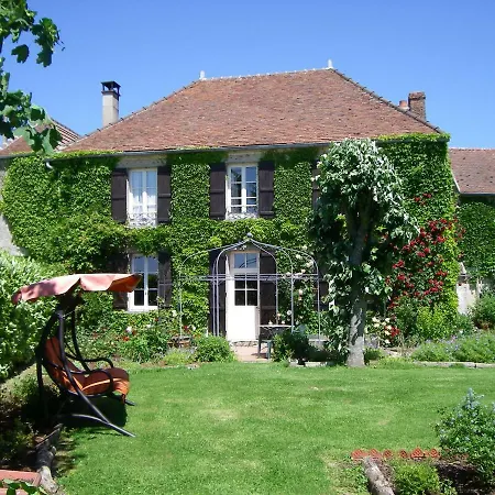 La Ferme Le Merger 3*