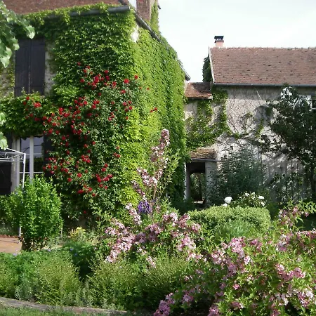 La Ferme Le Merger 3*